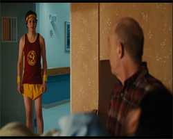 Bleeker (Michael Cera) arrives a hospital to join Juno and her father (J.K.Simmons).